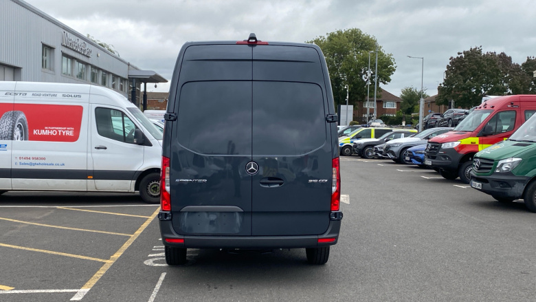 Mercedes-Benz Sprinter 315Cdi L2 Diesel Rwd 3.5t H2 Pro Van